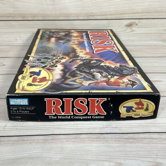 VTG Risk Board Game 1993 by Parker Brothers World Conquest Game - 98% Complete - Picture 10 of 16